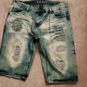 Men's Distressed Denim Shorts